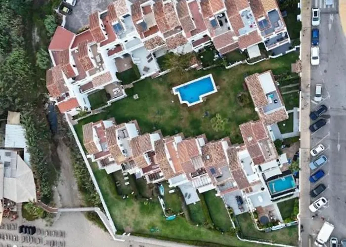 Dom wakacyjny House In Front The Sea *