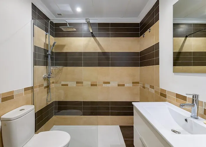 Dom wakacyjny House In Front The Sea Marbella