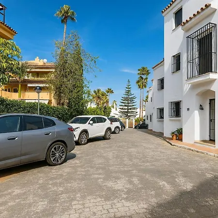 Сasa de vacaciones House In Front The Sea